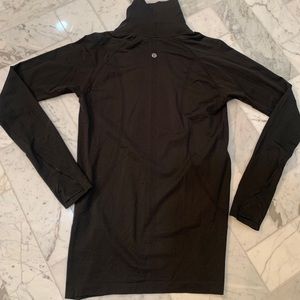 Women’s Lululemon Mock Neck Running Top
